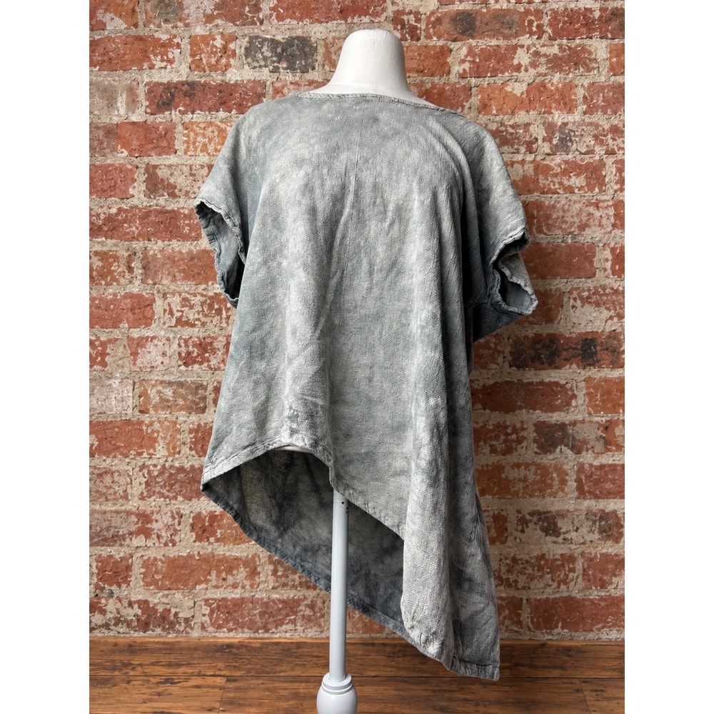 Oh My Gauze Asymmetric Gray Acid Wash Cotton Top 2 Lagenlook Boho Costal Flowy